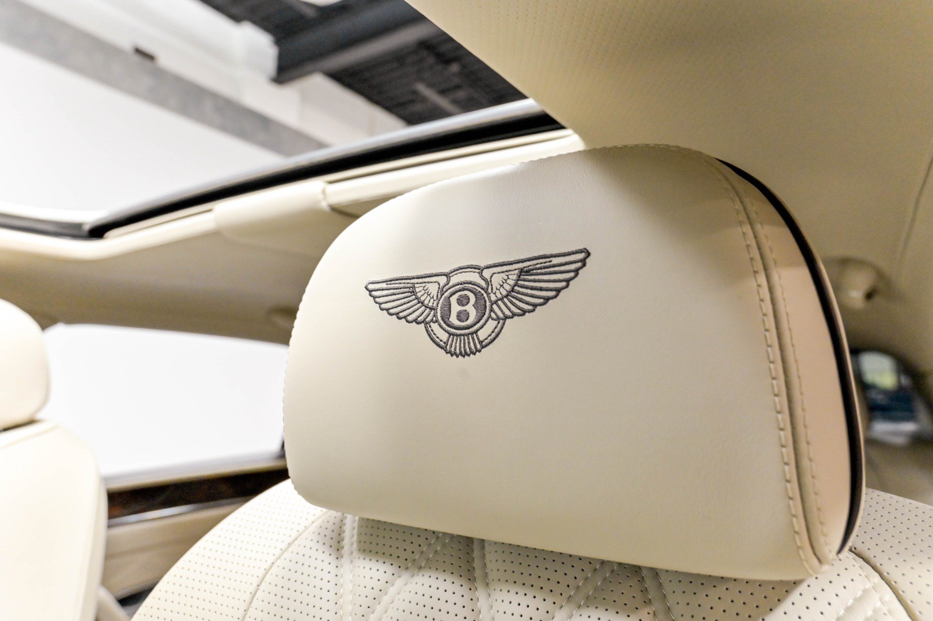Used 2015 Bentley Flying Spur W12 AWD/4WD image 14