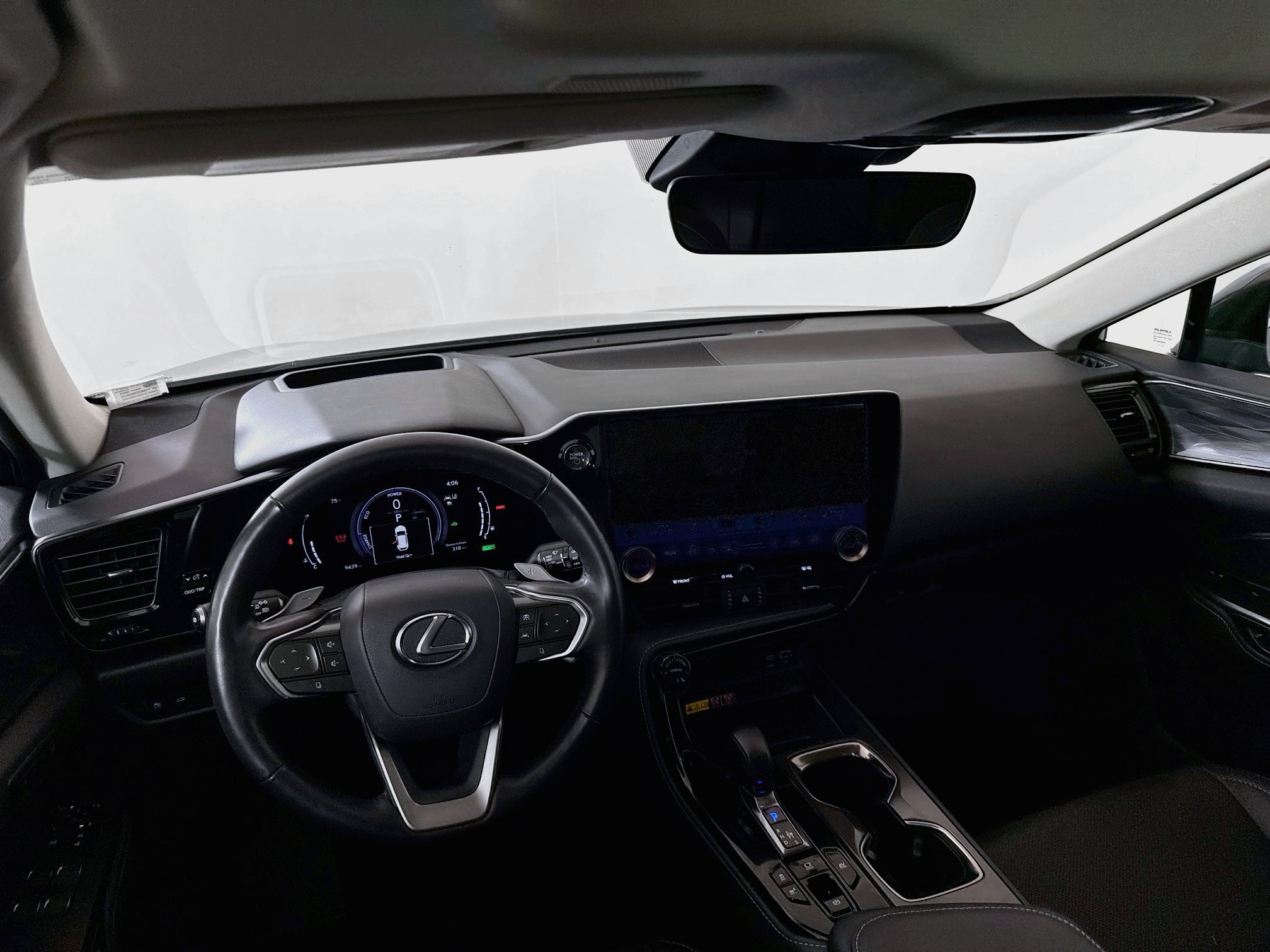 Certified 2025 Lexus NX 350h AWD w/ Accessory Package (2T) image 25
