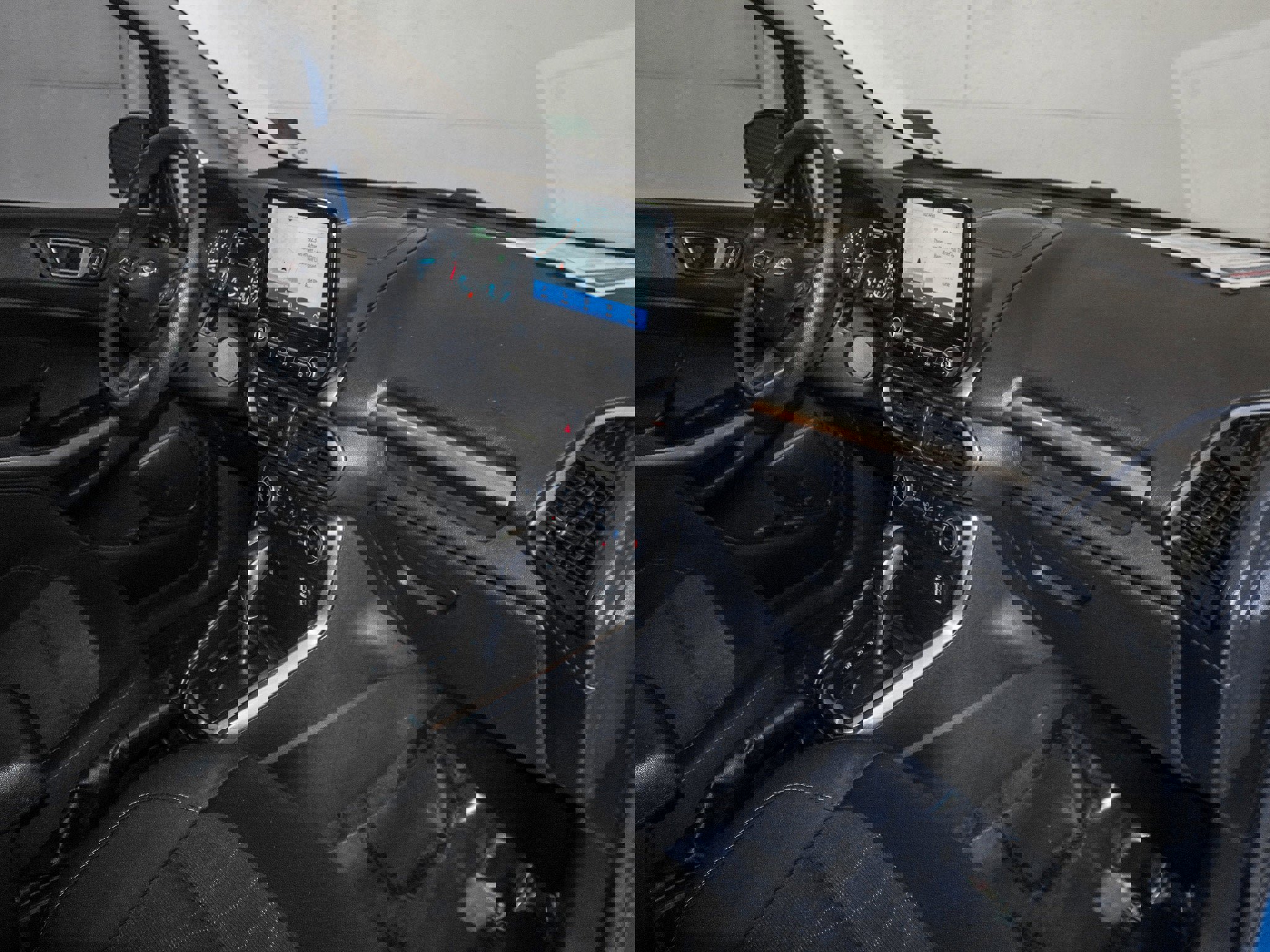 Used 2022 Ford EcoSport SE w/ SE Convenience Package image 41