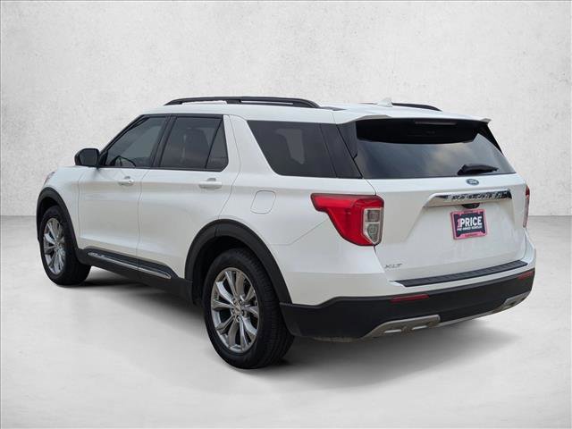 Used 2023 Ford Explorer XLT w/ Equipment Group 202A image 7
