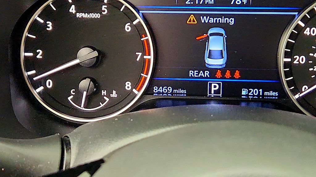 Used 2023 Nissan Altima 2.5 SR AWD/4WD image 14