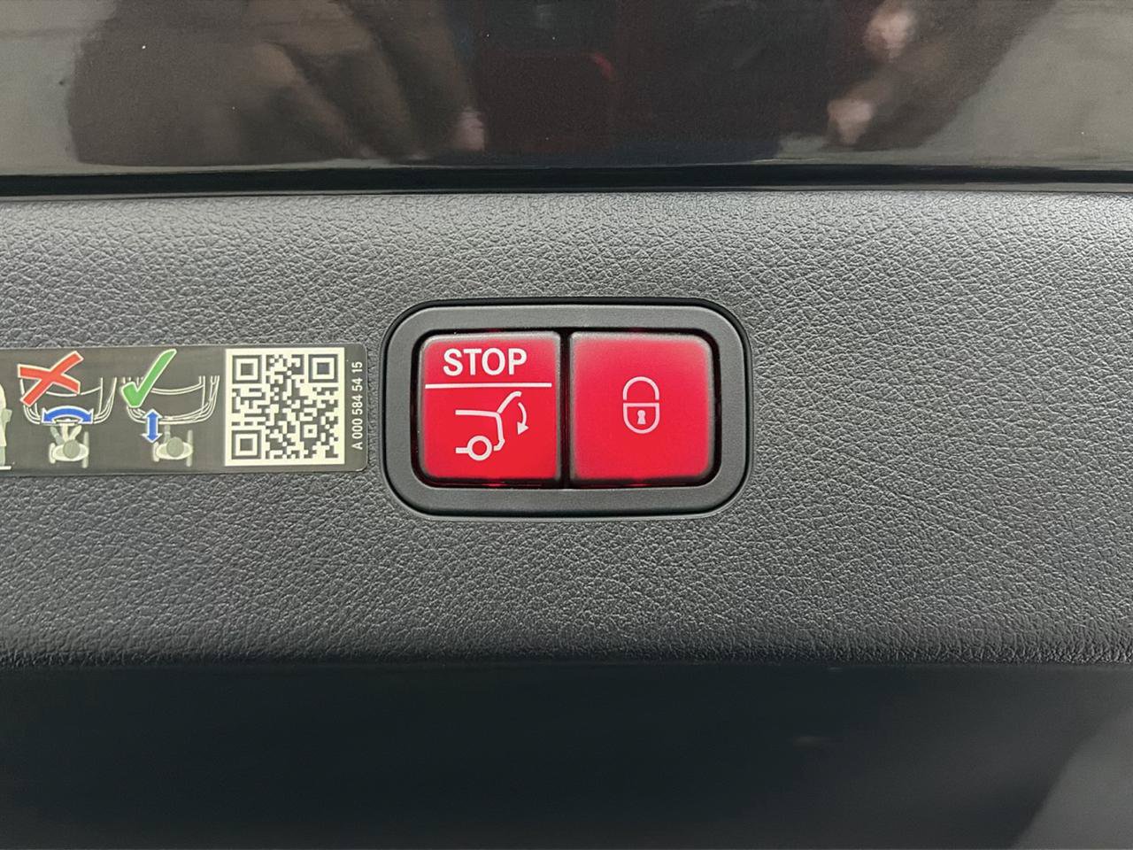Used 2023 Mercedes-Benz EQS 580 4MATIC Sedan image 26