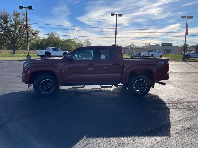 New 2025 Toyota Tacoma TRD Sport image 2