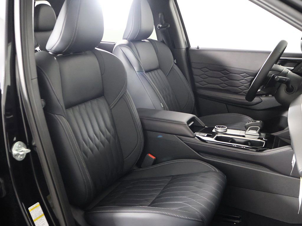 New 2025 Mitsubishi Outlander SEL AWD/4WD image 34