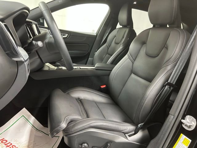 Certified 2025 Volvo XC60 T8 Ultra image 10