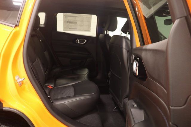 New 2026 Jeep Compass Latitude w/ Sun and Sound Group image 17
