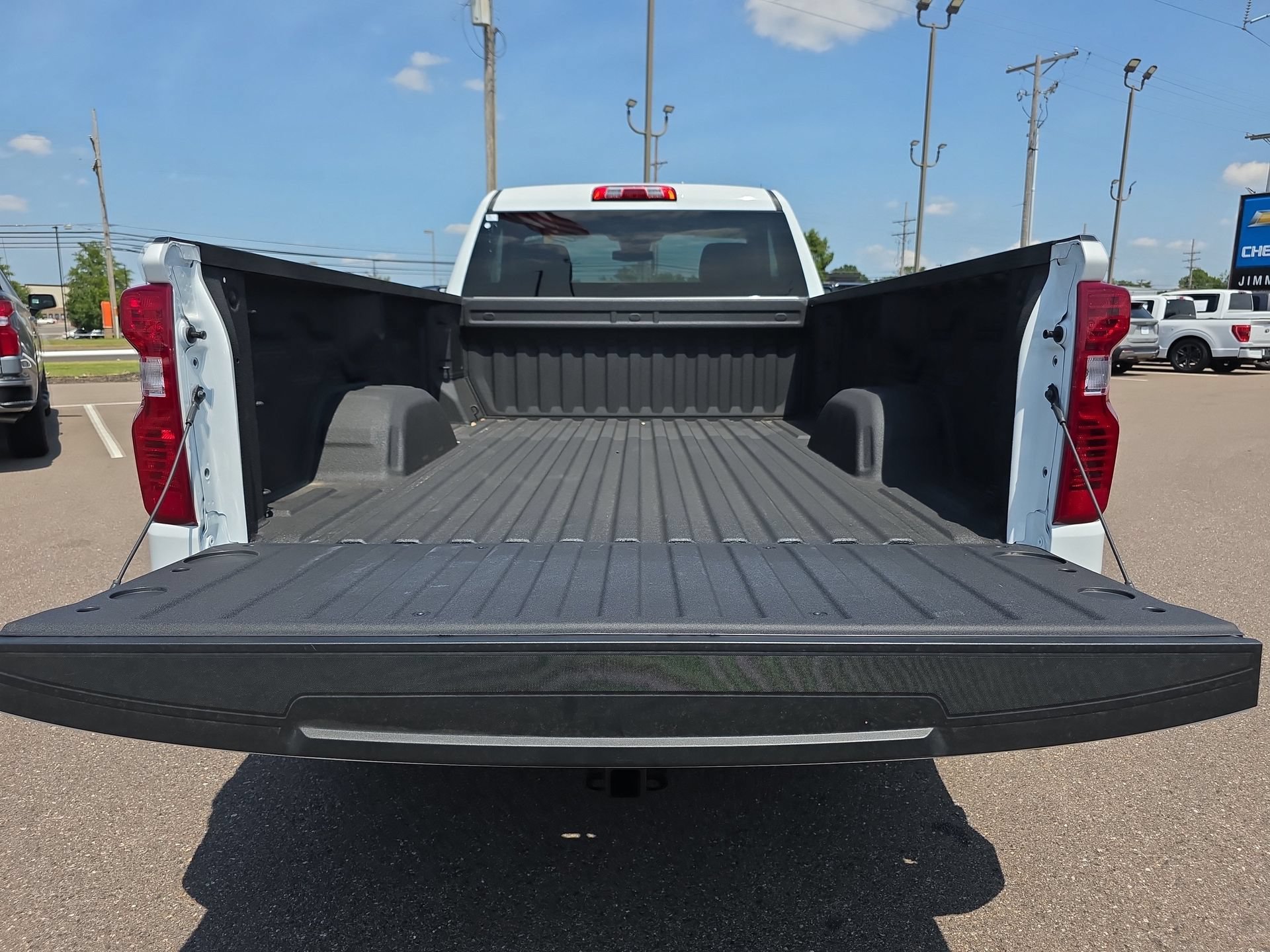 New 2026 Chevrolet Silverado 1500 W/T w/ WT Value Package AWD/4WD image 15