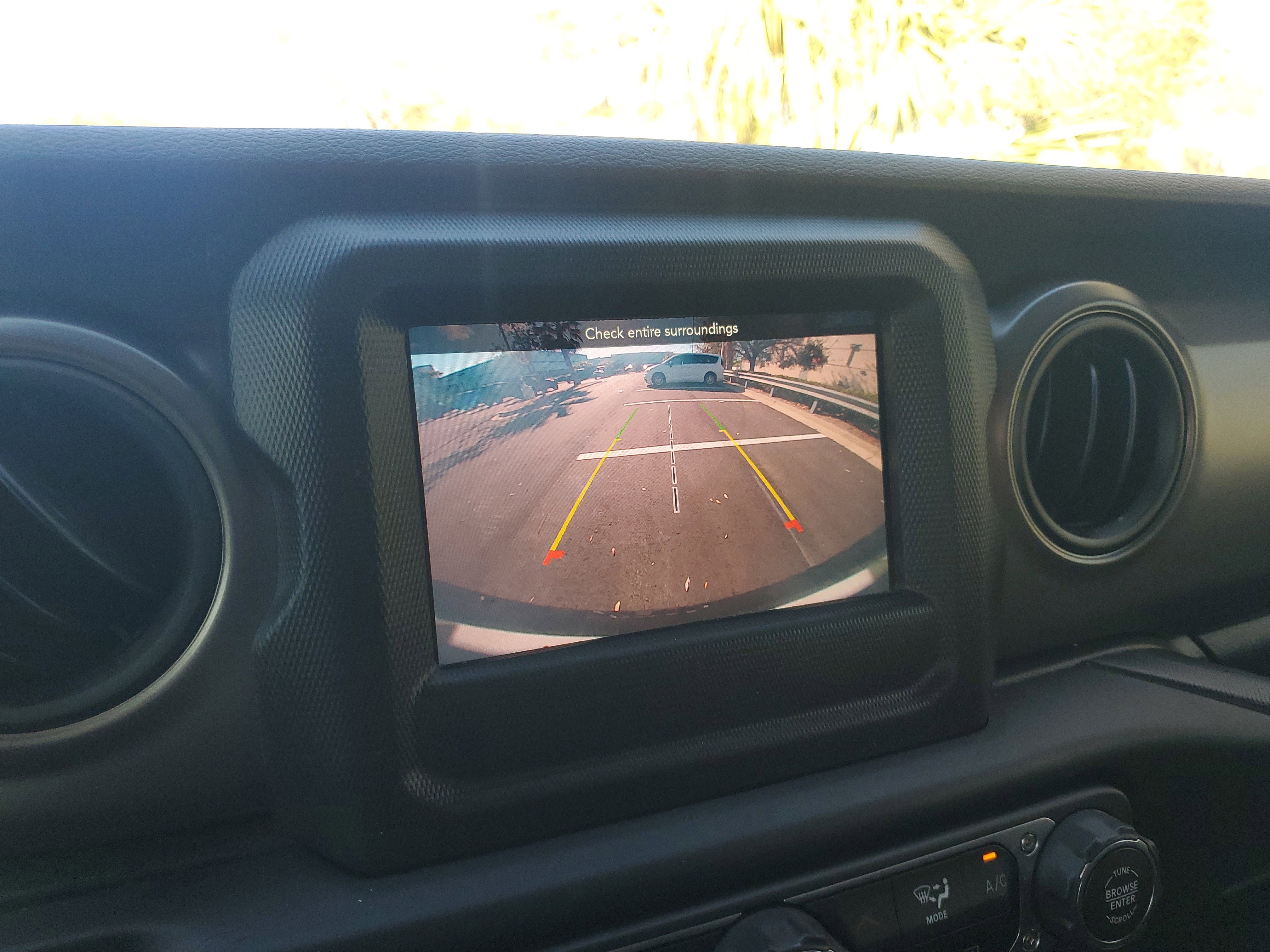 Used 2022 Jeep Wrangler Unlimited Sport image 19