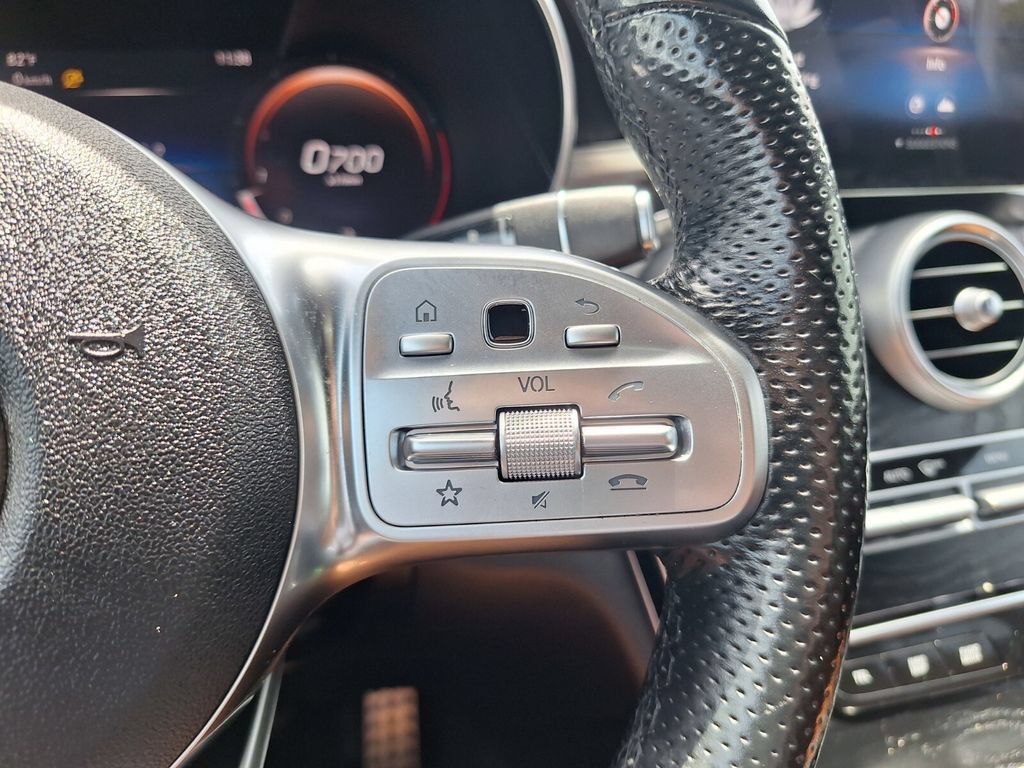 Used 2023 Mercedes-Benz GLC 300 4MATIC Coupe image 20