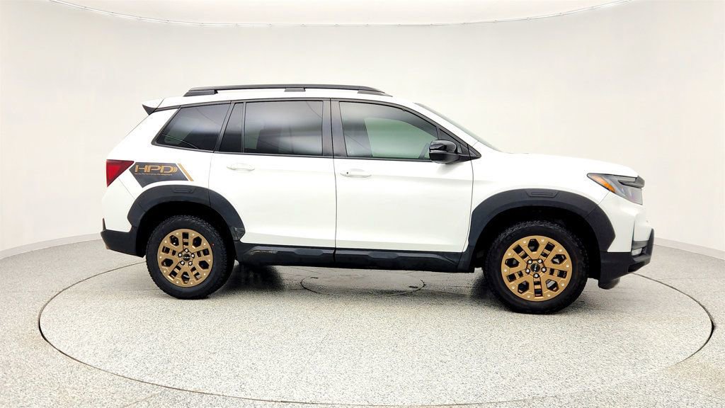 Used 2022 Honda Passport TrailSport image 4
