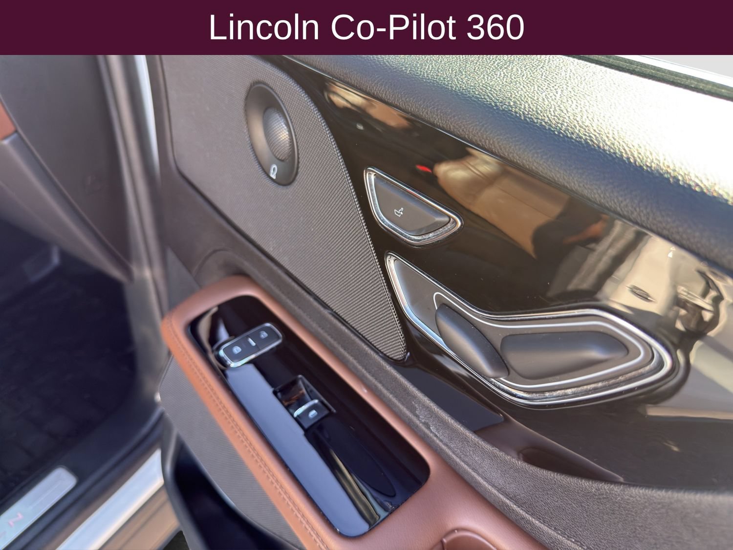 Used 2024 Lincoln Aviator Reserve w/ Elements Package Plus AWD/4WD image 27