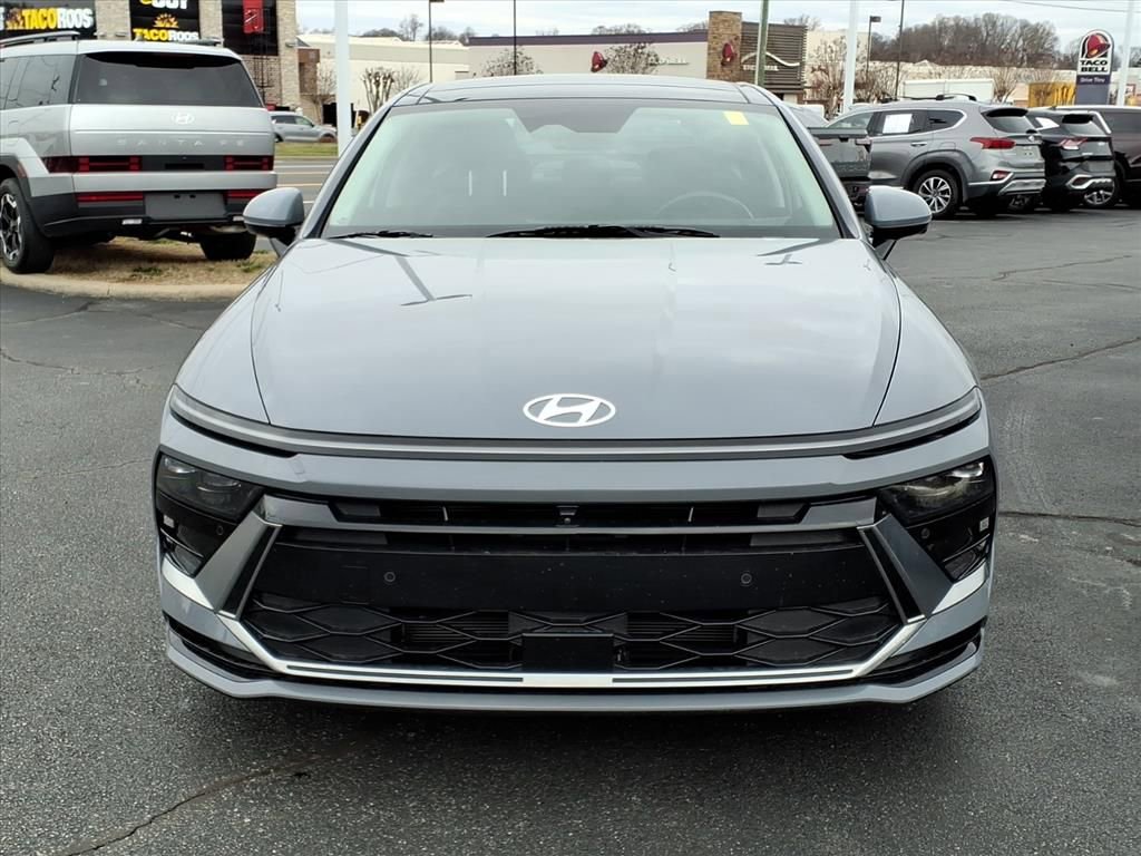 Certified 2025 Hyundai Sonata Limited image 2