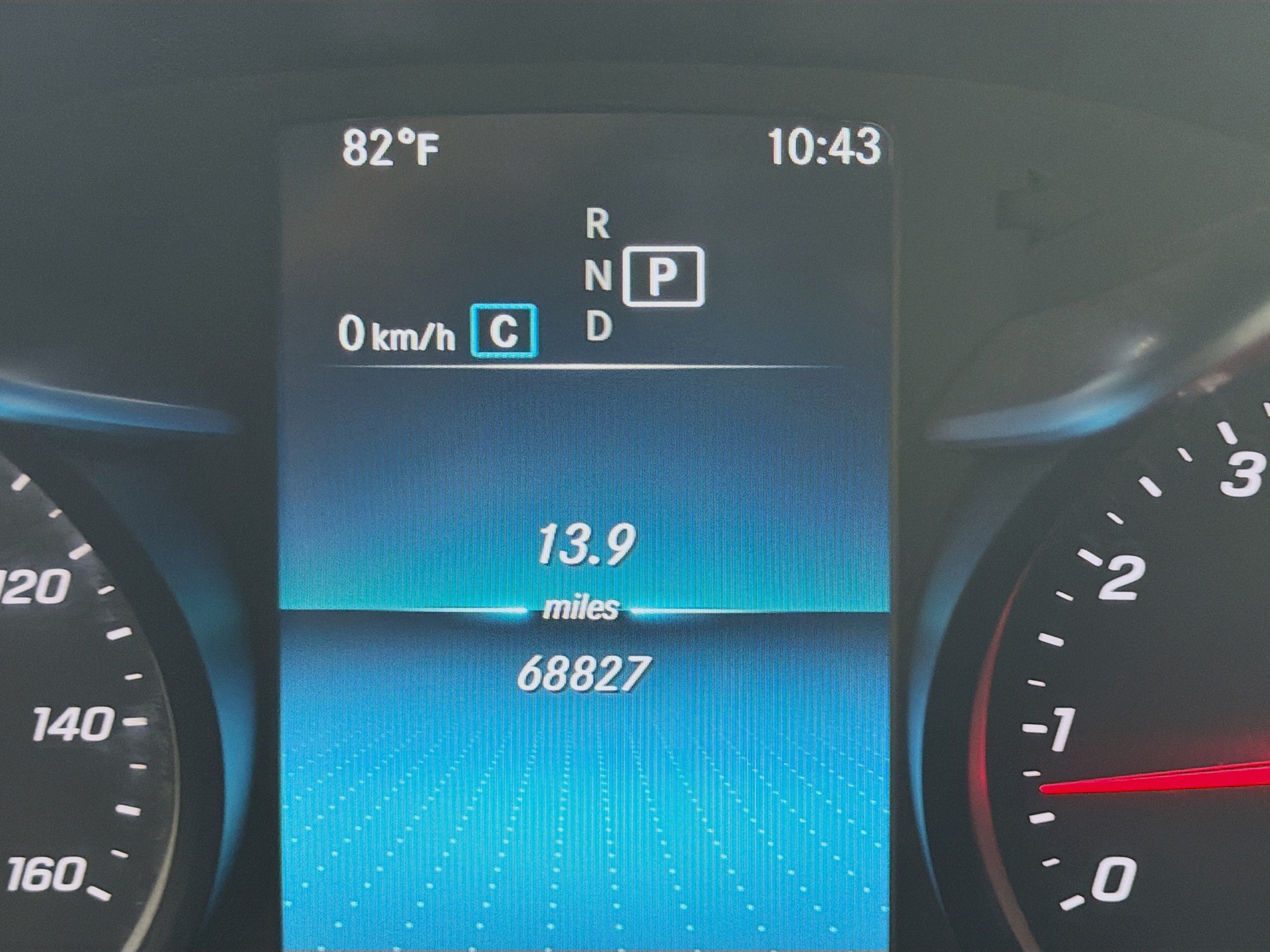 Used 2020 Mercedes-Benz GLC 300 image 19