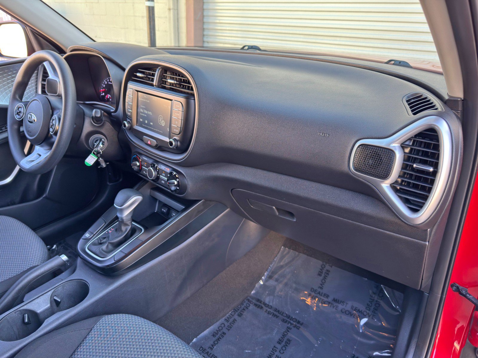 Used 2021 Kia Soul LX FWD image 13