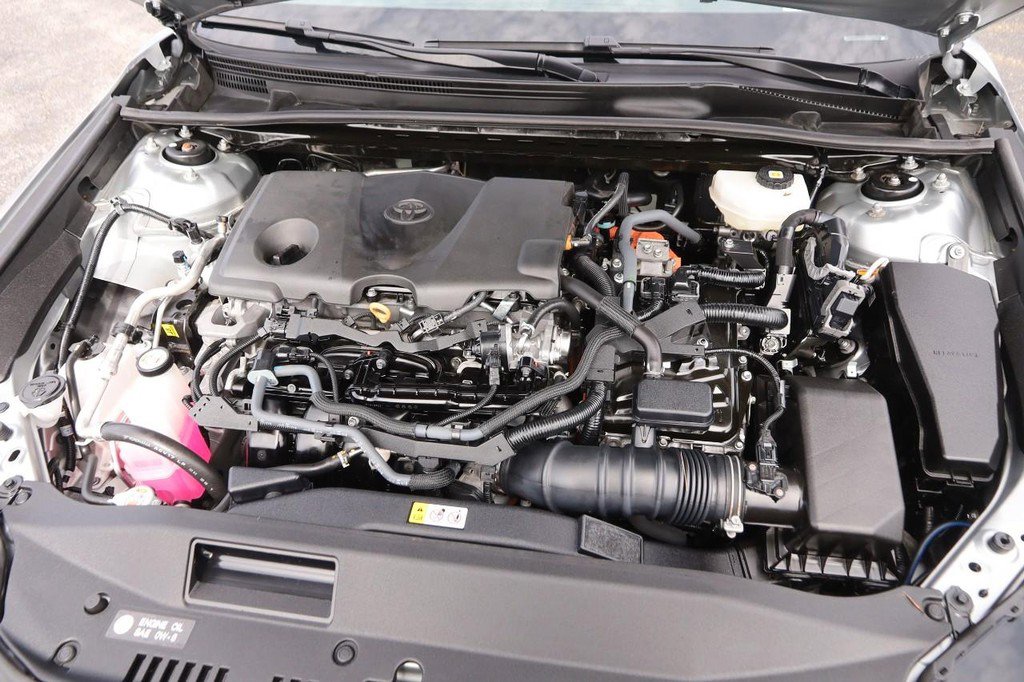 Used 2025 Toyota Camry LE FWD image 26