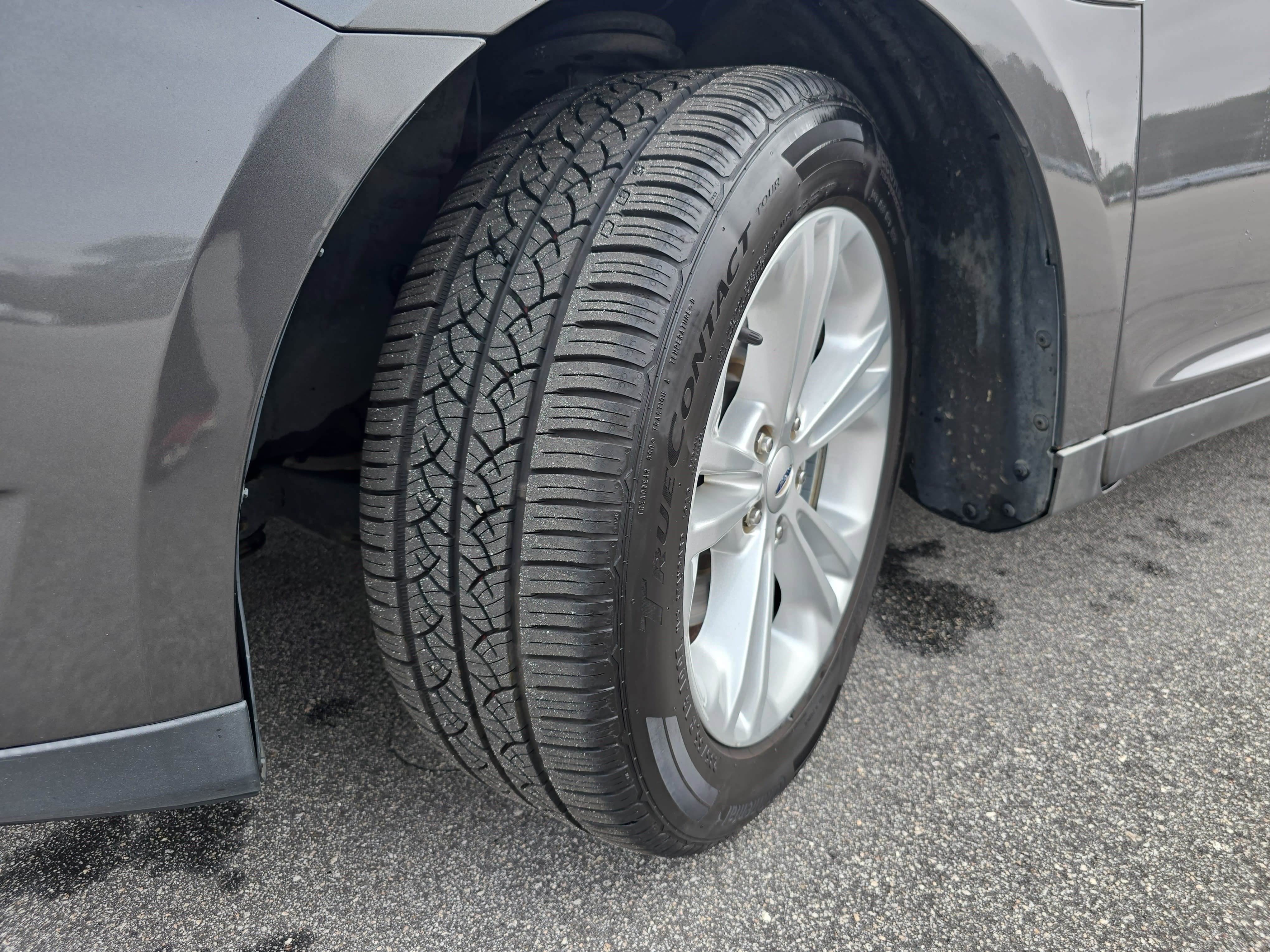 Used 2016 Ford Taurus SEL image 31