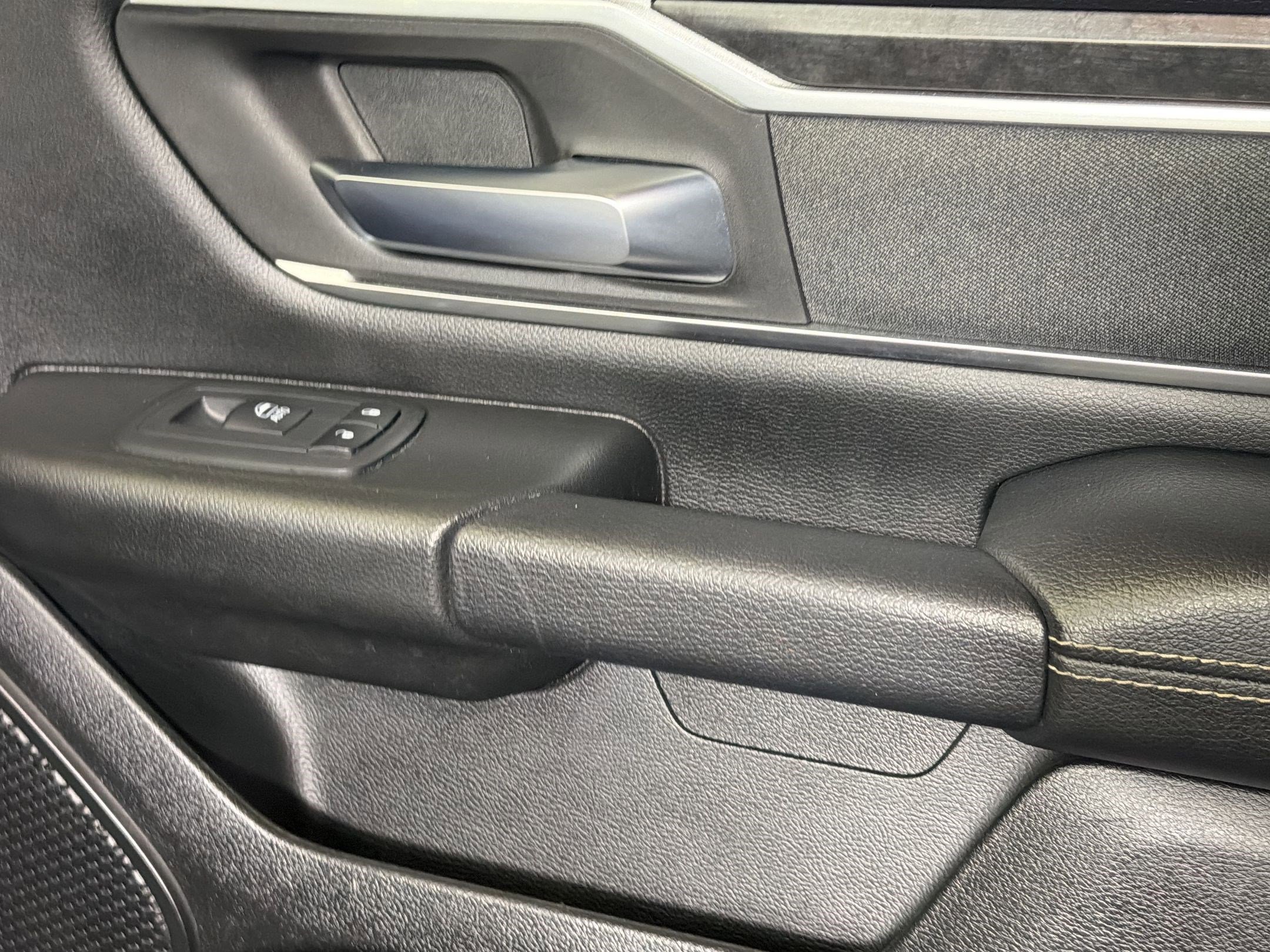 Used 2019 RAM 1500 Big Horn AWD/4WD image 23