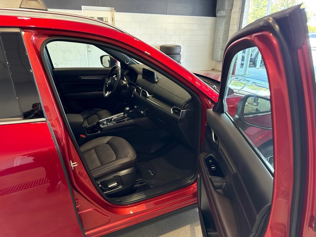 Used 2025 MAZDA CX-5 Signature AWD/4WD image 12