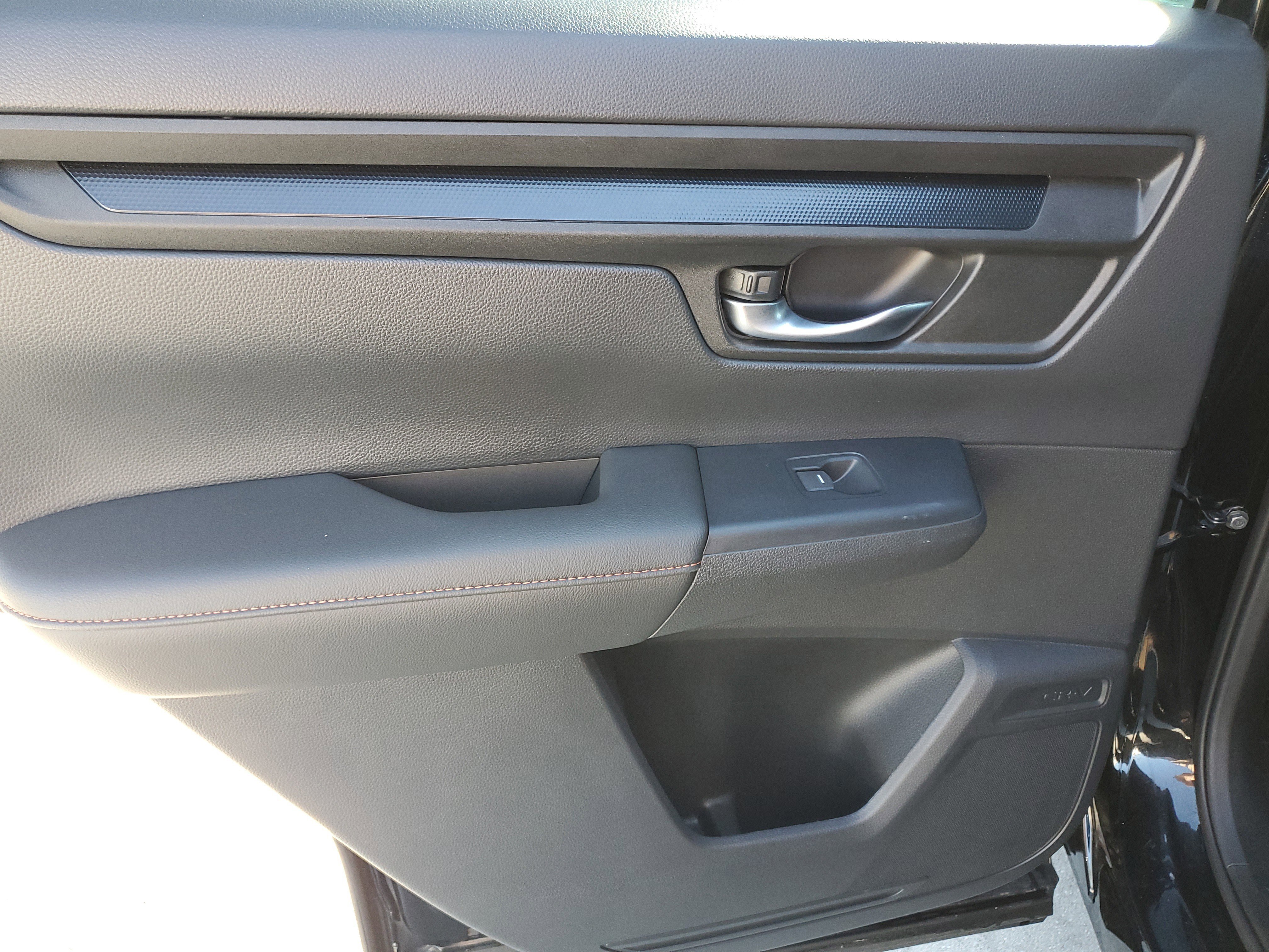 Used 2024 Honda CR-V Sport image 11