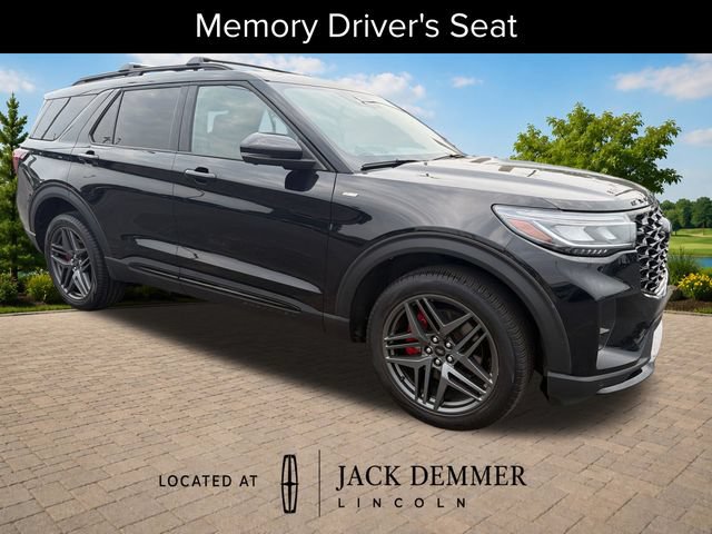 Used 2025 Ford Explorer ST-Line w/ Premium Package AWD/4WD image 9