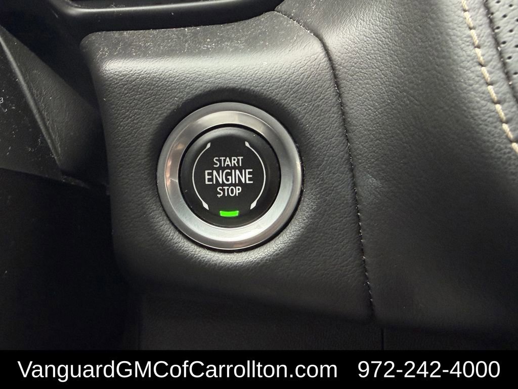 Used 2023 GMC Yukon XL SLT image 24