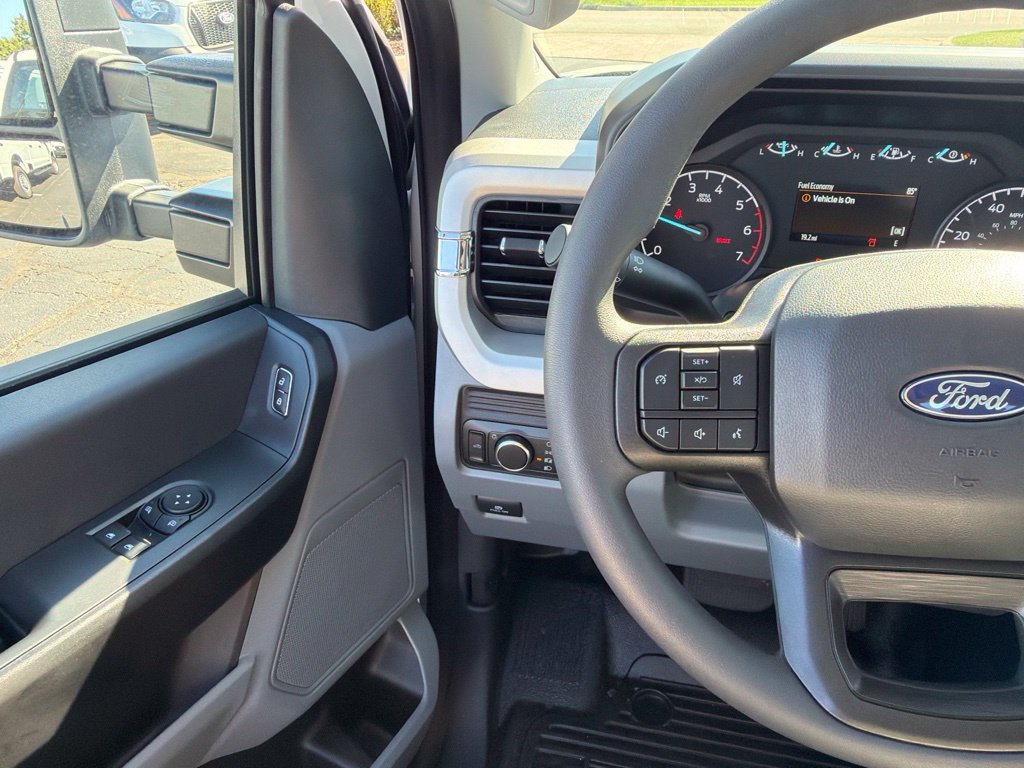 New 2027 Ford F250 XL RWD image 20