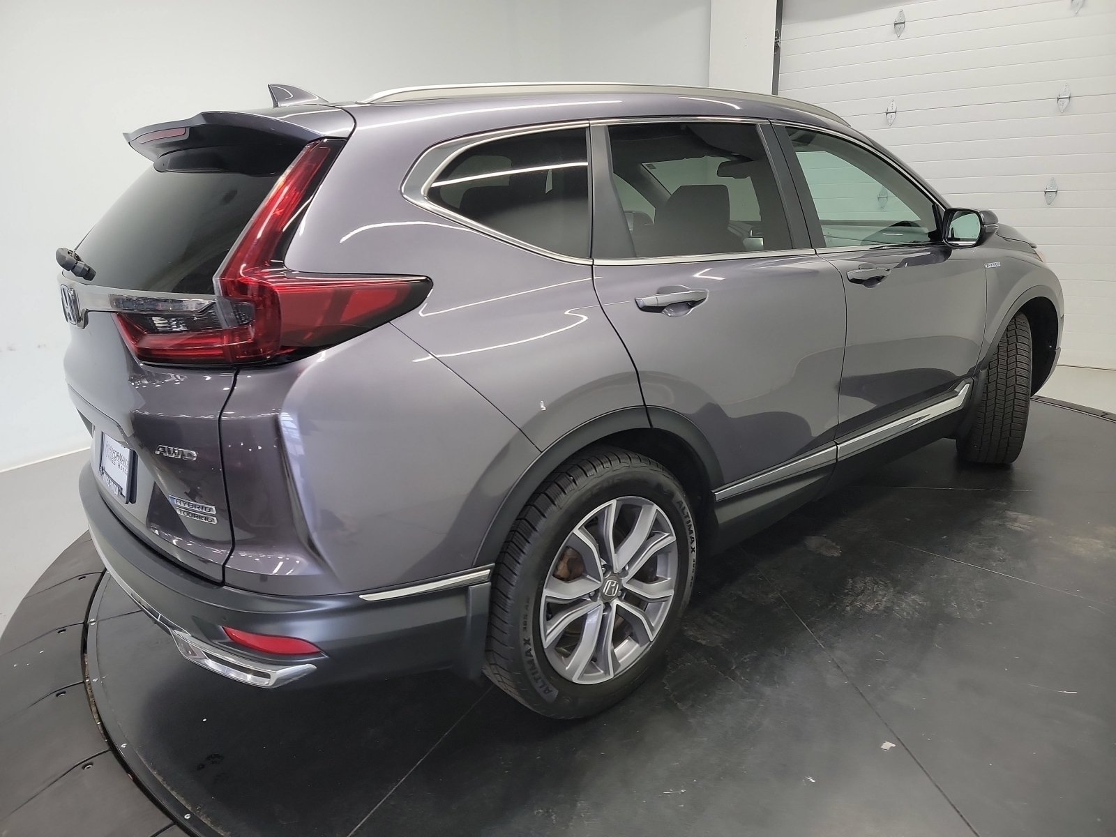 Used 2020 Honda CR-V Touring image 9