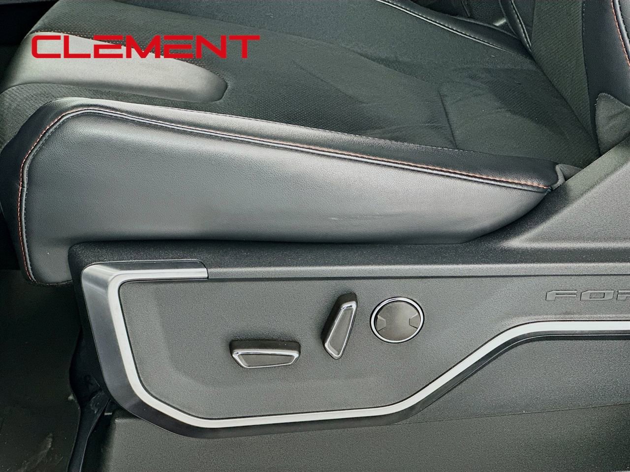 Certified 2025 Ford F150 Raptor w/ Equipment Group 803A Raptor R image 30