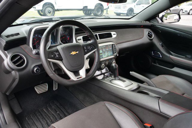 Used 2013 Chevrolet Camaro ZL1 RWD image 2