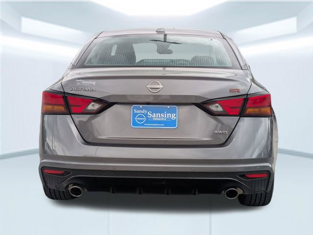 Used 2024 Nissan Altima 2.5 SR AWD/4WD image 5