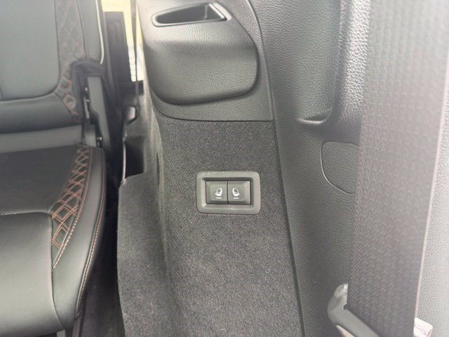 Used 2023 Jeep Grand Cherokee L Summit AWD/4WD image 37