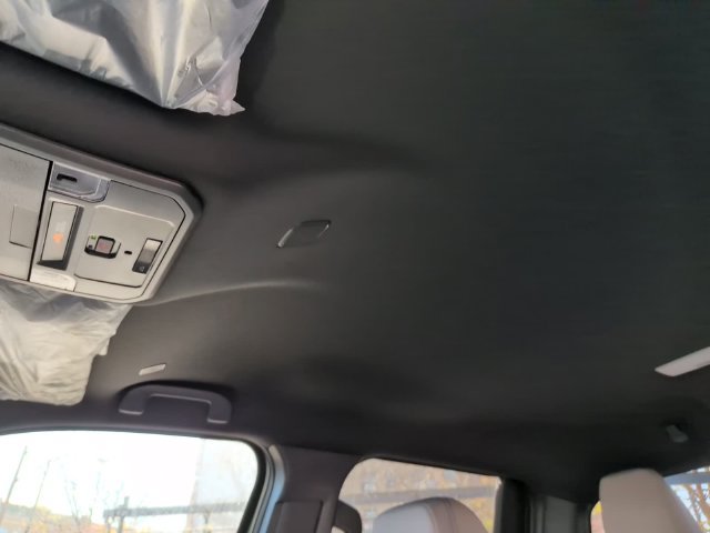 Used 2026 Toyota Tacoma SR5 AWD/4WD image 22
