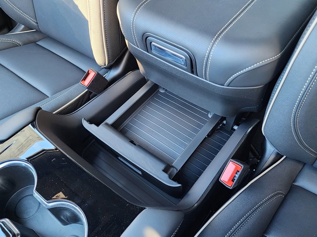 New 2026 GMC Yukon Elevation image 36