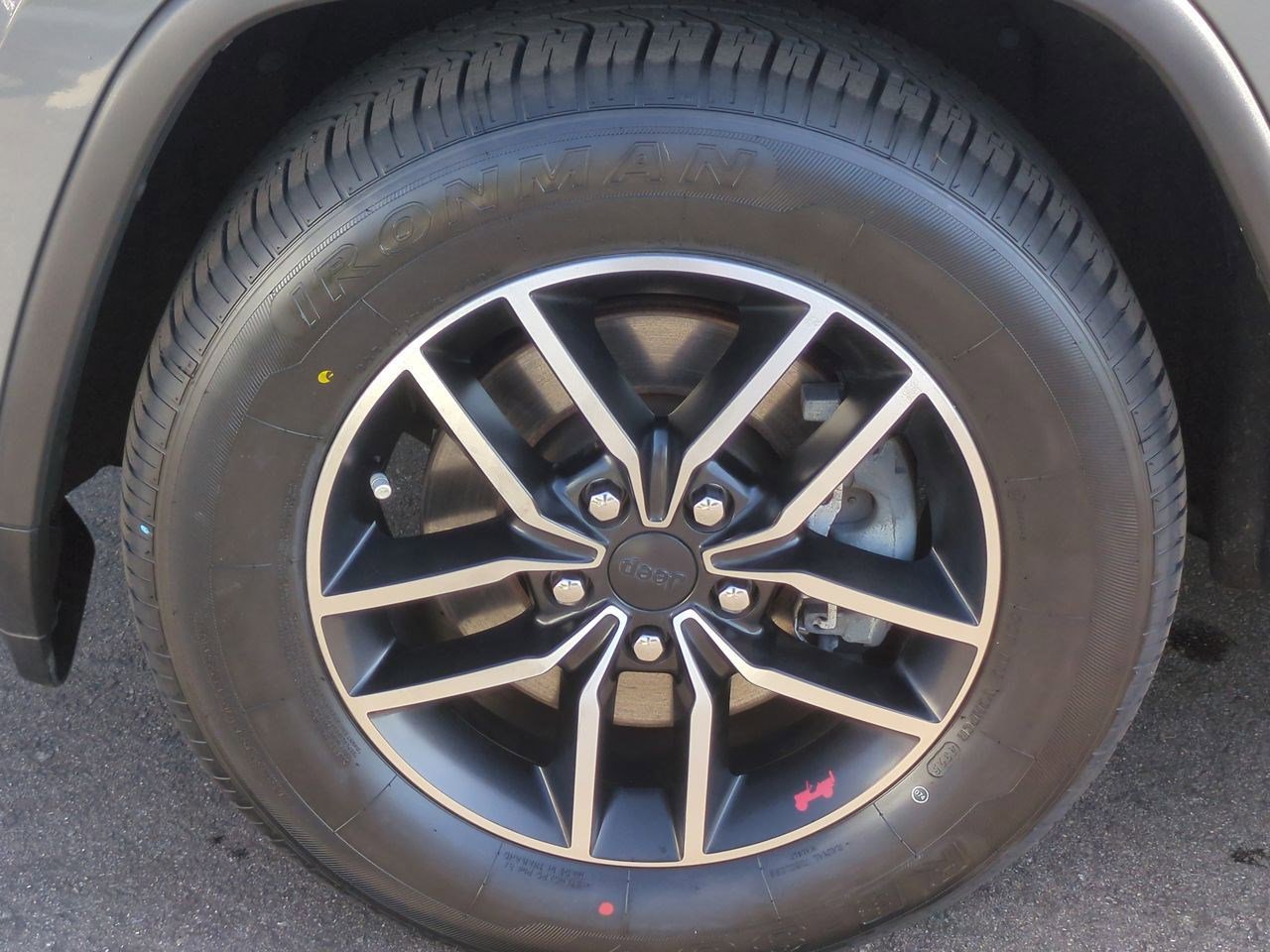 Used 2021 Jeep Grand Cherokee Trailhawk w/ Trailhawk Luxury Group image 28