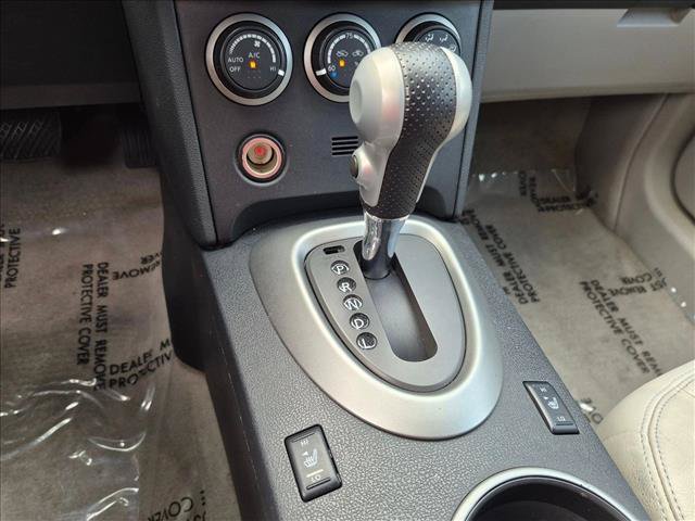 Used 2012 Nissan Rogue SL AWD/4WD image 12