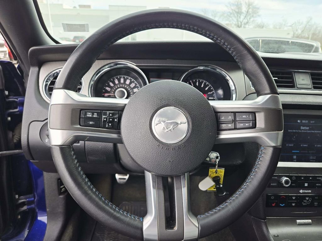 Used 2014 Ford Mustang GT Premium image 9