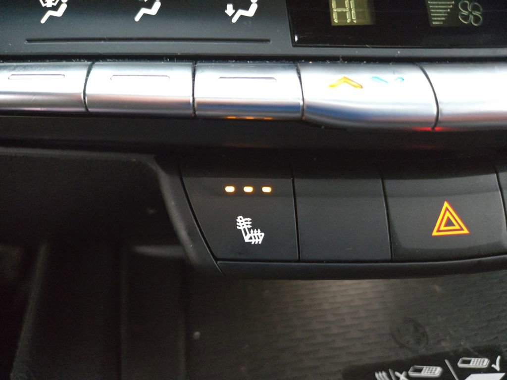 Used 2020 Cadillac CT4 Luxury w/ Sun And Sound Package image 24