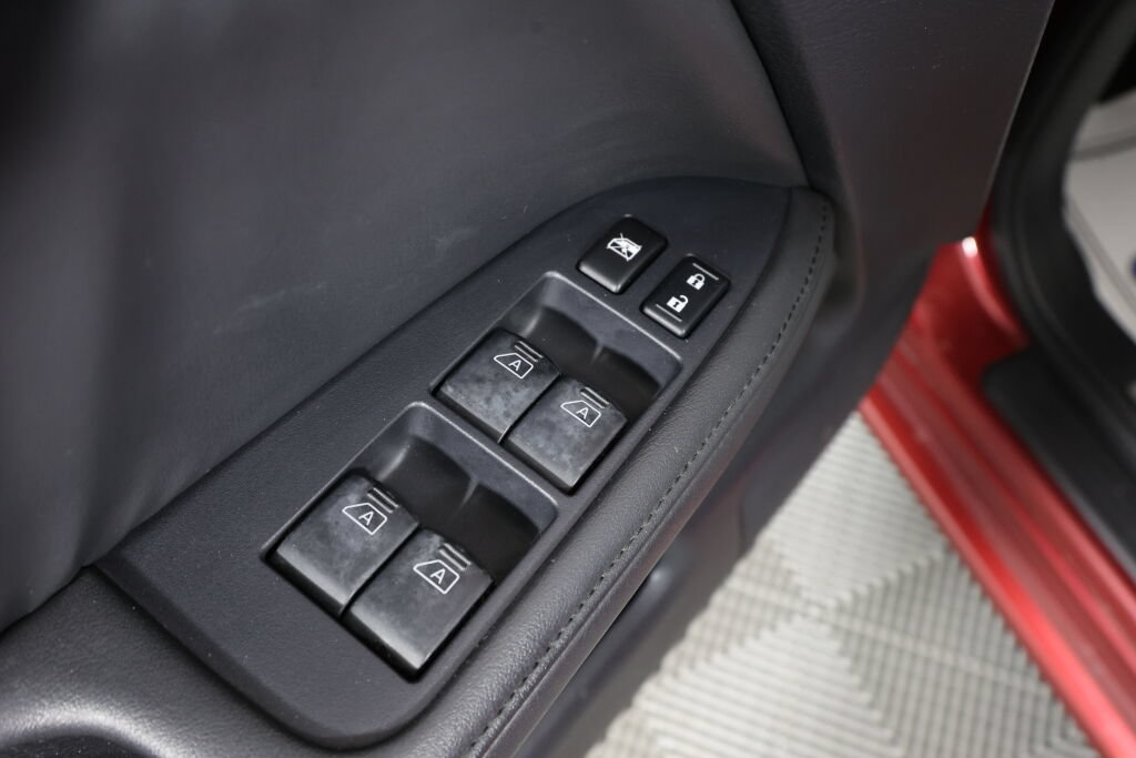 Used 2007 INFINITI M45 Sport w/ Technology Pkg RWD image 30