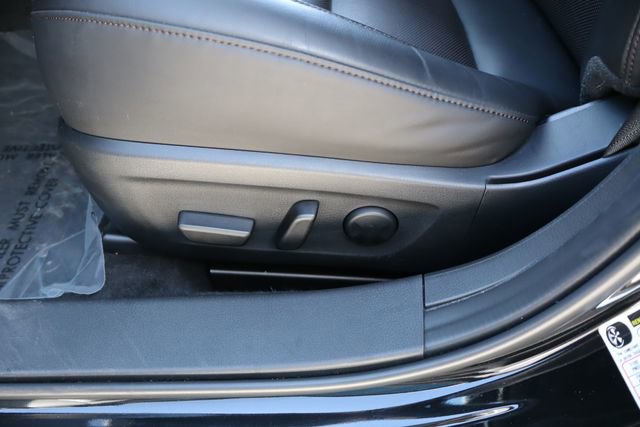 Used 2024 MAZDA MAZDA3 Hatchback w/Premium Plus Pkg AWD/4WD image 14