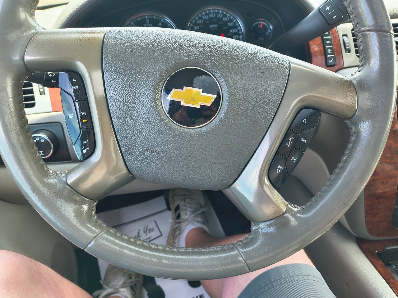 Used 2011 Chevrolet Avalanche LTZ AWD/4WD image 26