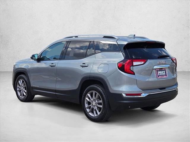 Used 2024 GMC Terrain SLT AWD/4WD image 8