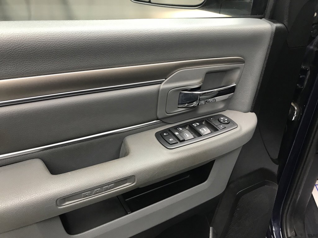 Used 2018 RAM 1500 Big Horn image 9