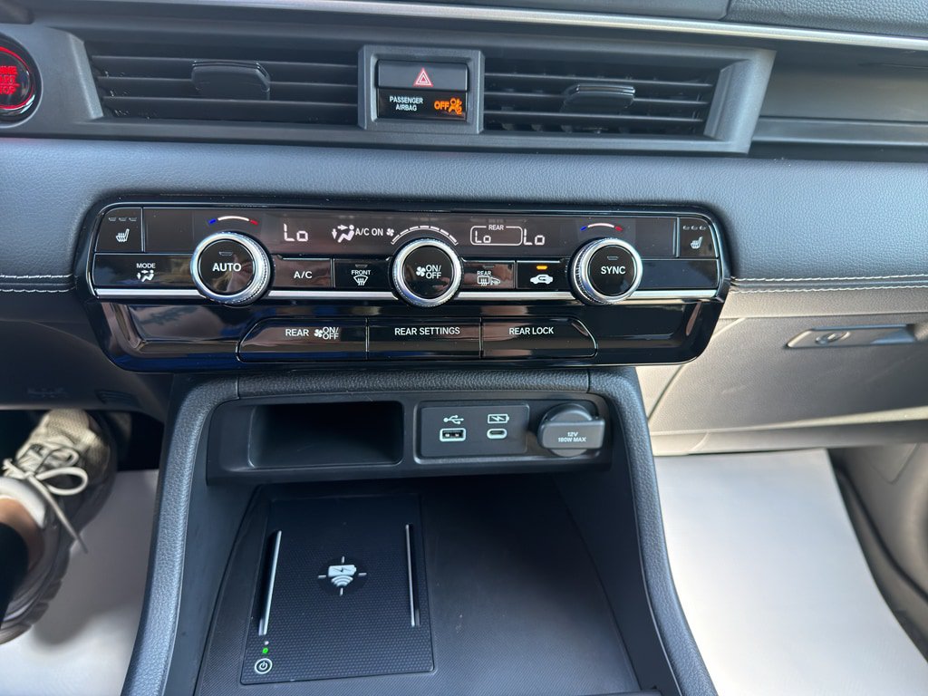 Used 2025 Honda Pilot EX-L image 18
