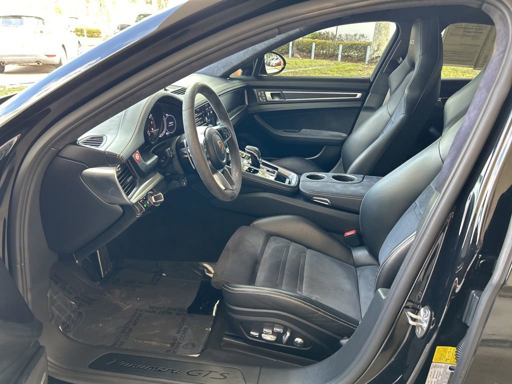 Used 2019 Porsche Panamera GTS image 5