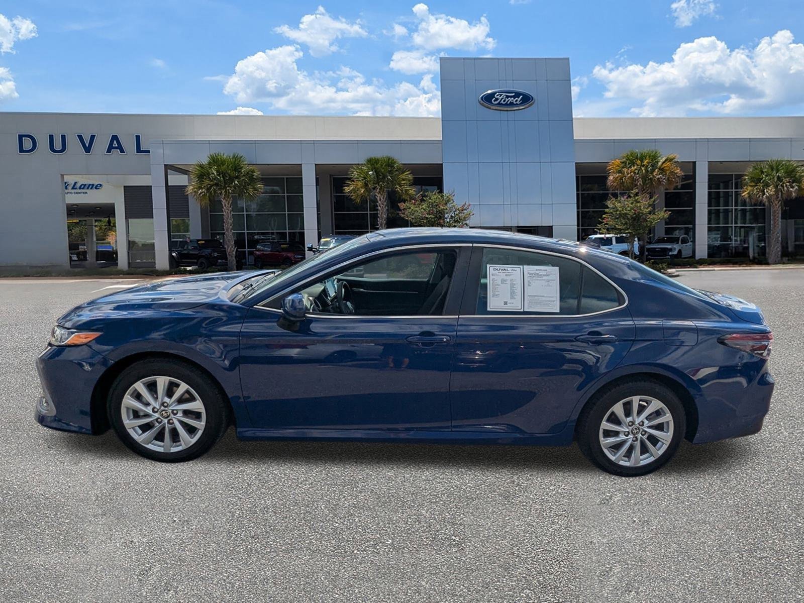 Used 2024 Toyota Camry LE image 6