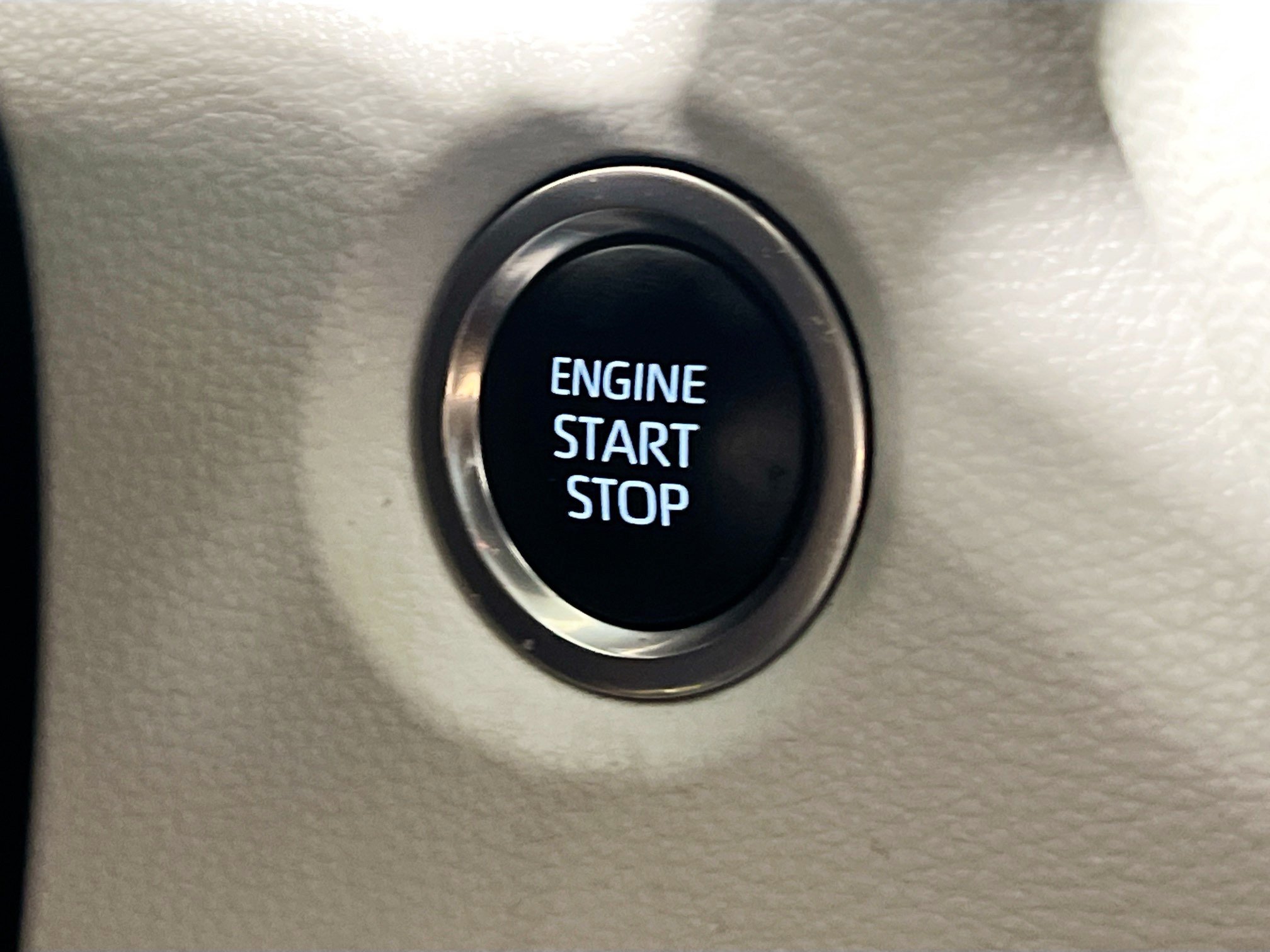 Used 2024 Toyota Corolla SE w/ SE Premium Package FWD image 23