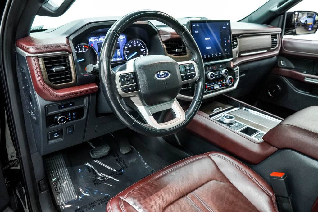 Used 2023 Ford Expedition Limited RWD image 22