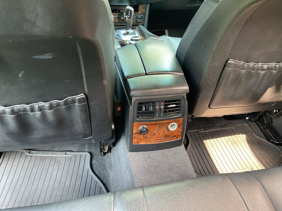 Used 2008 BMW 528xi Sedan AWD/4WD image 35