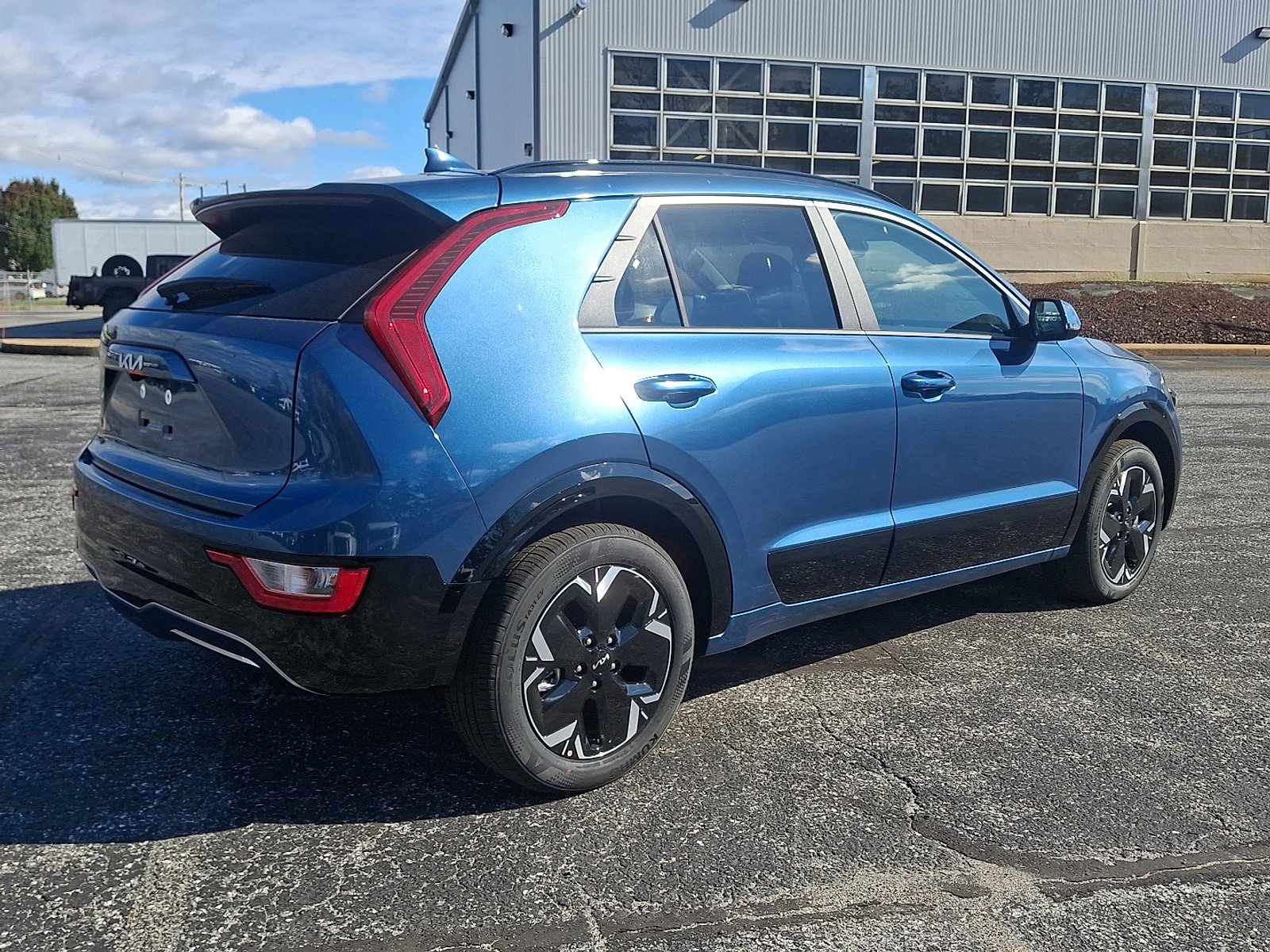 New 2025 Kia Niro Wind image 8