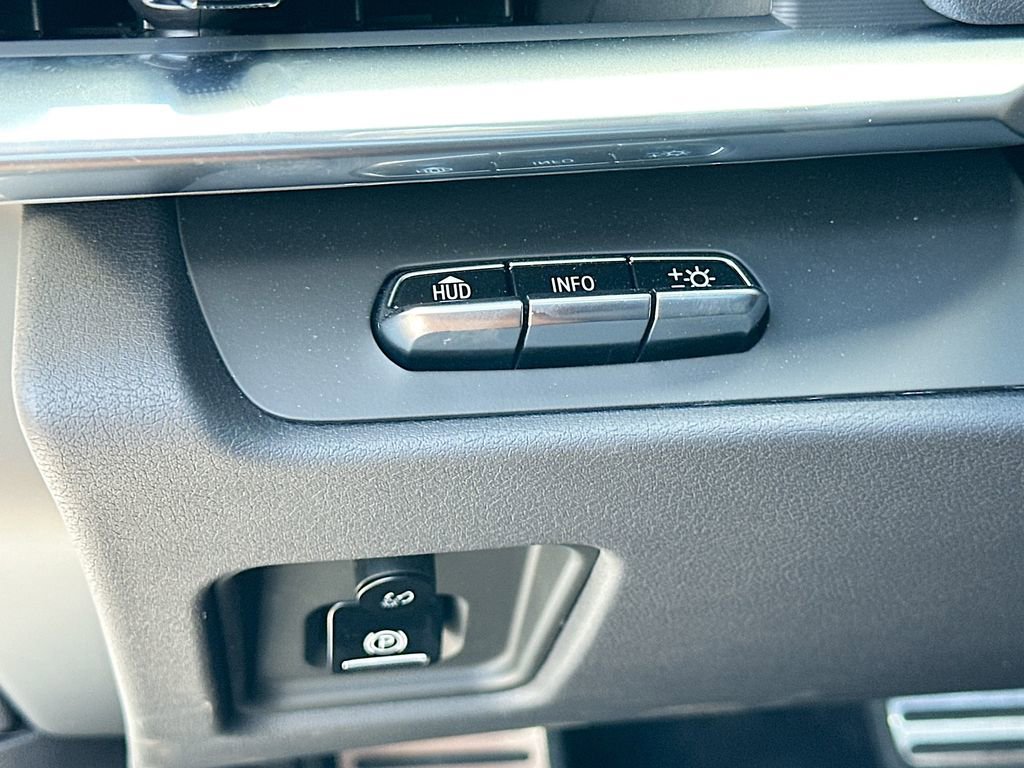 Used 2024 Chevrolet Corvette Z06 image 10